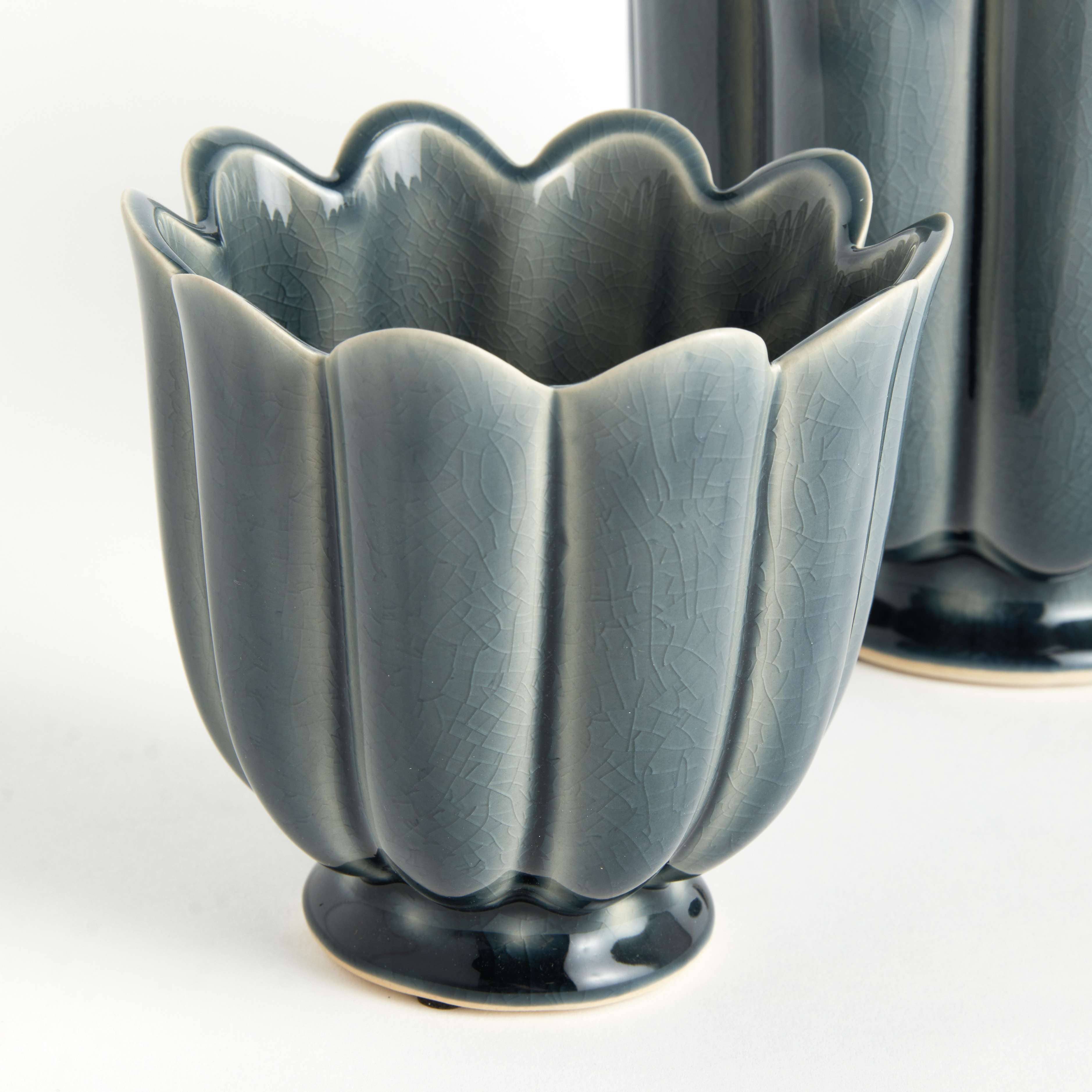 Freya Navy Footed Ceramic Pot with Petal Scalloped Edges