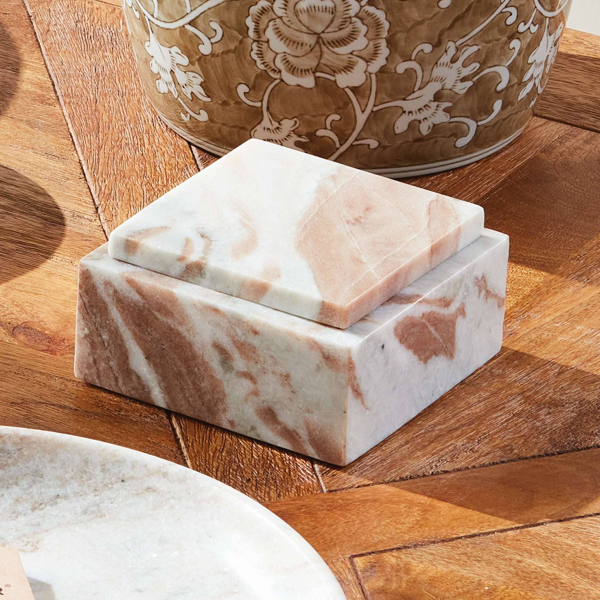 Jaqueline Square Lidded Box Short - Brown/White Marble