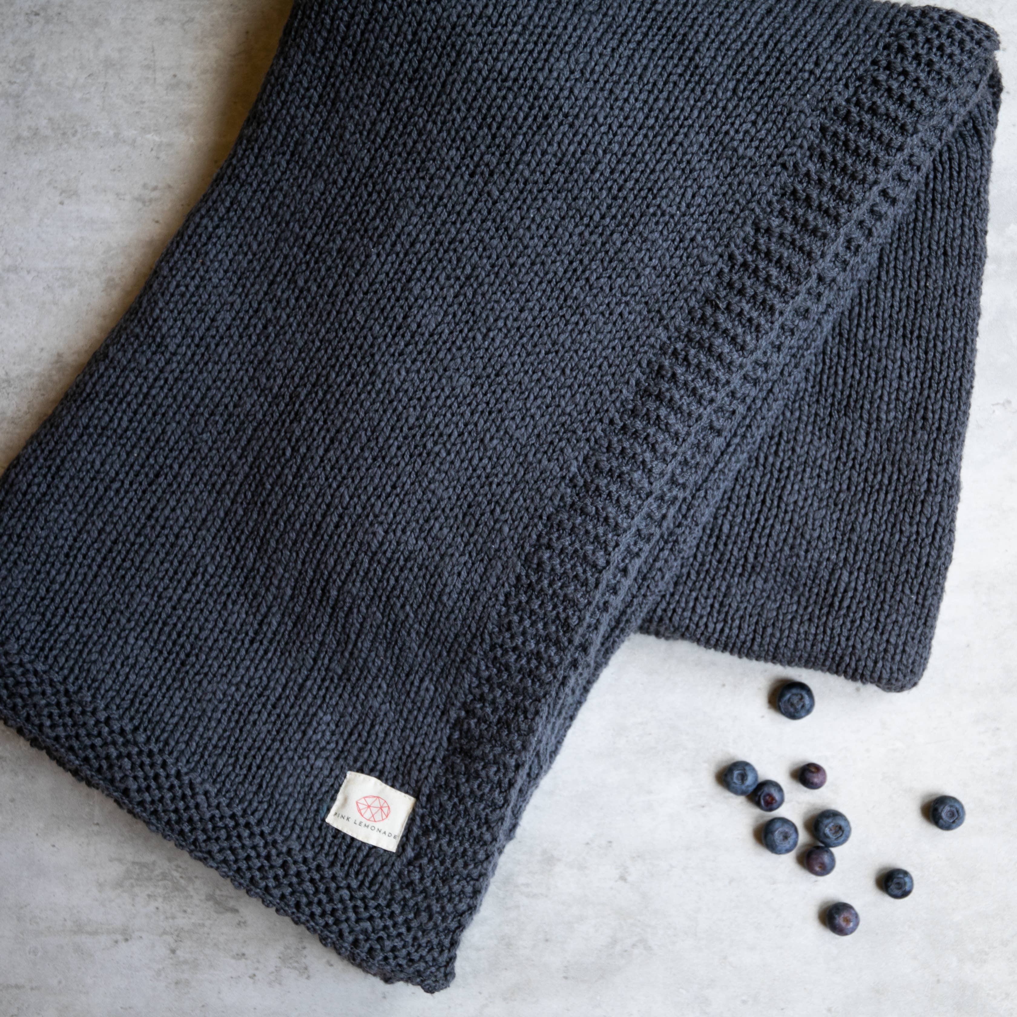 Zrestha - Blue - 100% organic cotton throw blanket