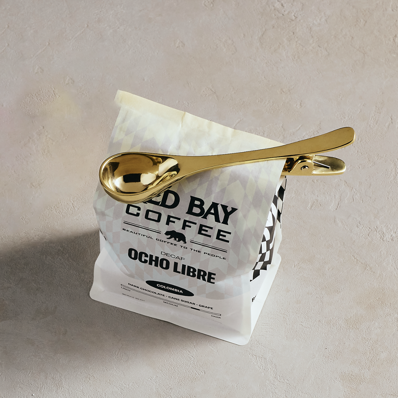 Aurum Gold Coffee Scoop and Bag Clip - Polished Brass 2-in-1