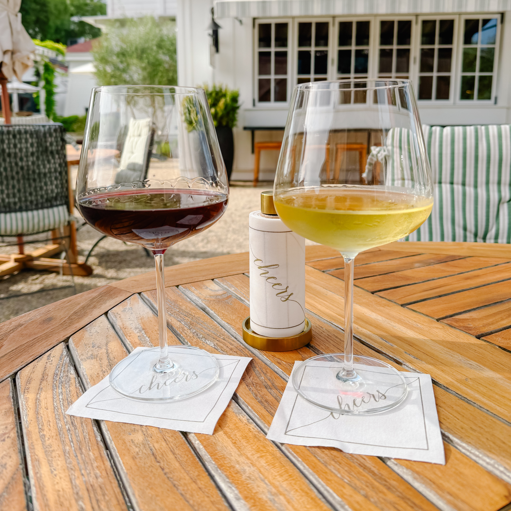 Cocktail Napkins | Golden Salute Disposable Cotton