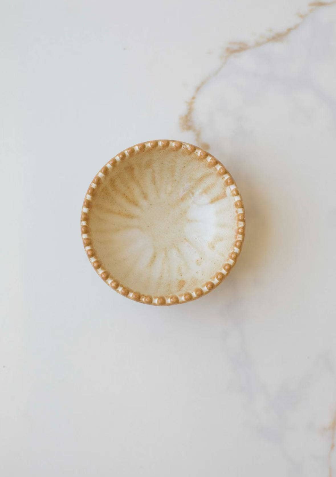 Ruffled Edge Ceramic Pinch Bowls: White