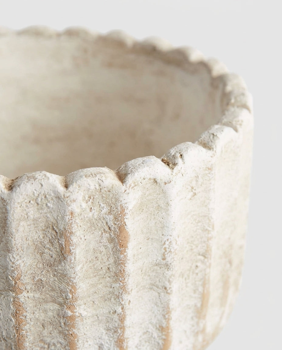 Footed ceramic pot — Texture Close-up | Generated by Modelize